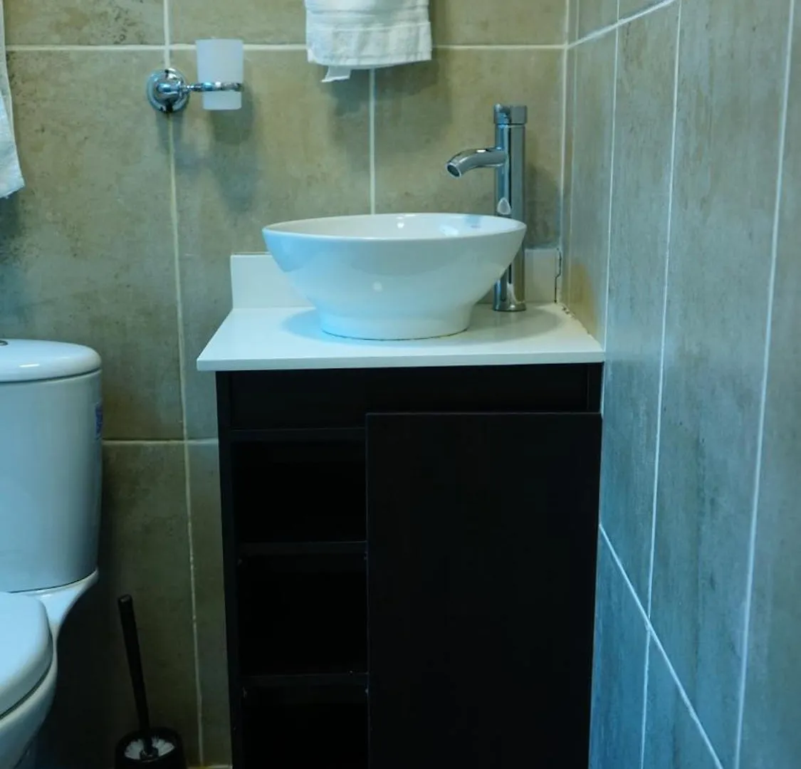 Apartamento Tranquilo Cercano A La Estacion Floresta Medellin